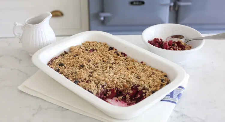 Apple & 3 Berry Breakfast Crumble