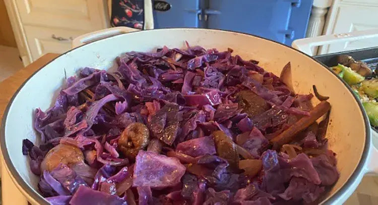 Braised Red Cabbage with Figs, Cinnamon & Cranberry Juice