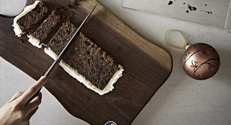 Simple AGA Christmas Cake